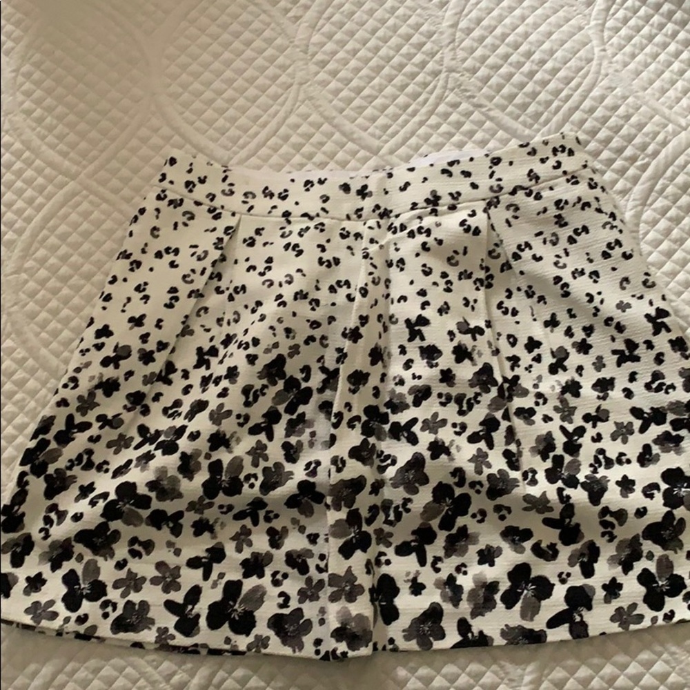 Banana Republic skirt!